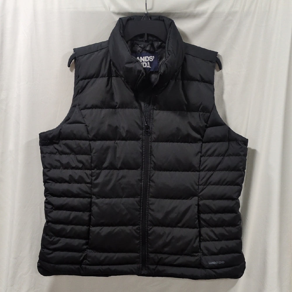 Lands' End Men's Black Puffer Vest